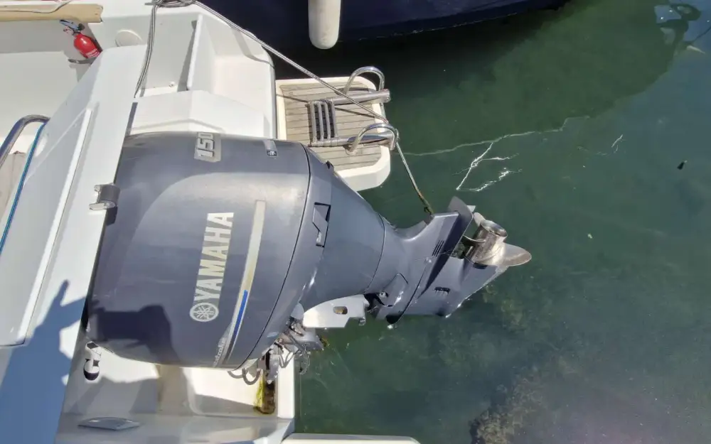 slider 11 Jeanneau Merry Fisher 695