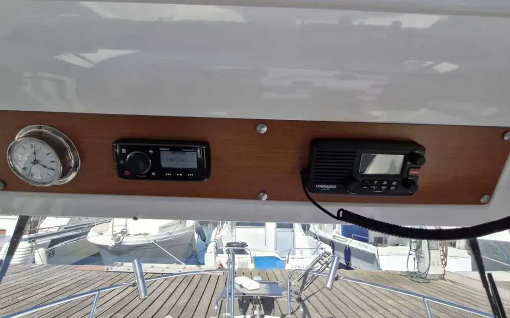 slider 14 Jeanneau Merry Fisher 695