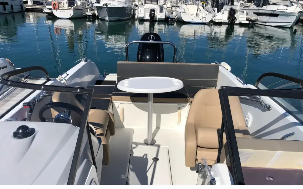 slider 12 Jeanneau Cap Camarat 6.5 BR