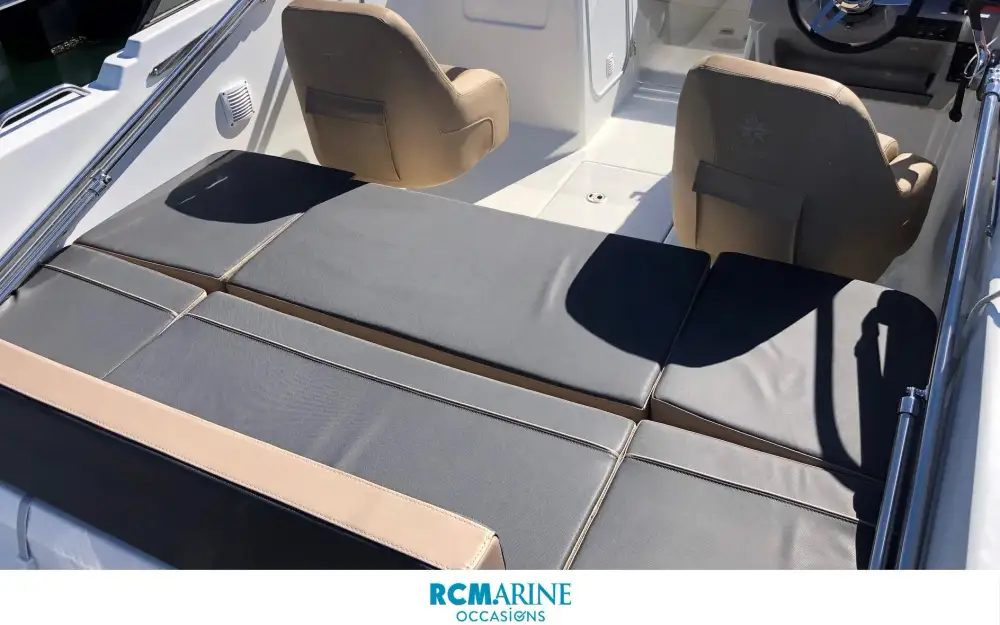 slider 13 Jeanneau Cap Camarat 6.5 BR