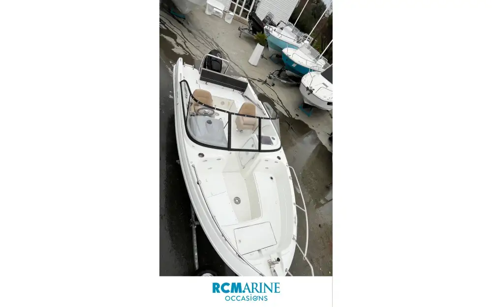 slider 20 Jeanneau Cap Camarat 6.5 BR