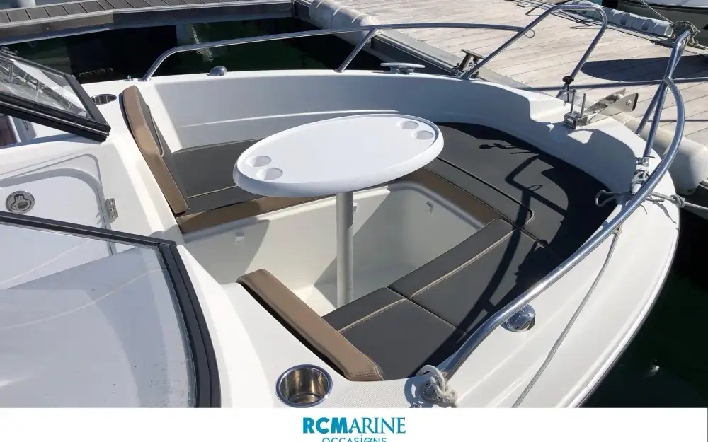 slider 8 Jeanneau Cap Camarat 6.5 BR