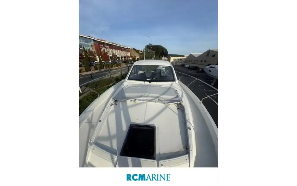slider 9 Beneteau Gran Turismo 41