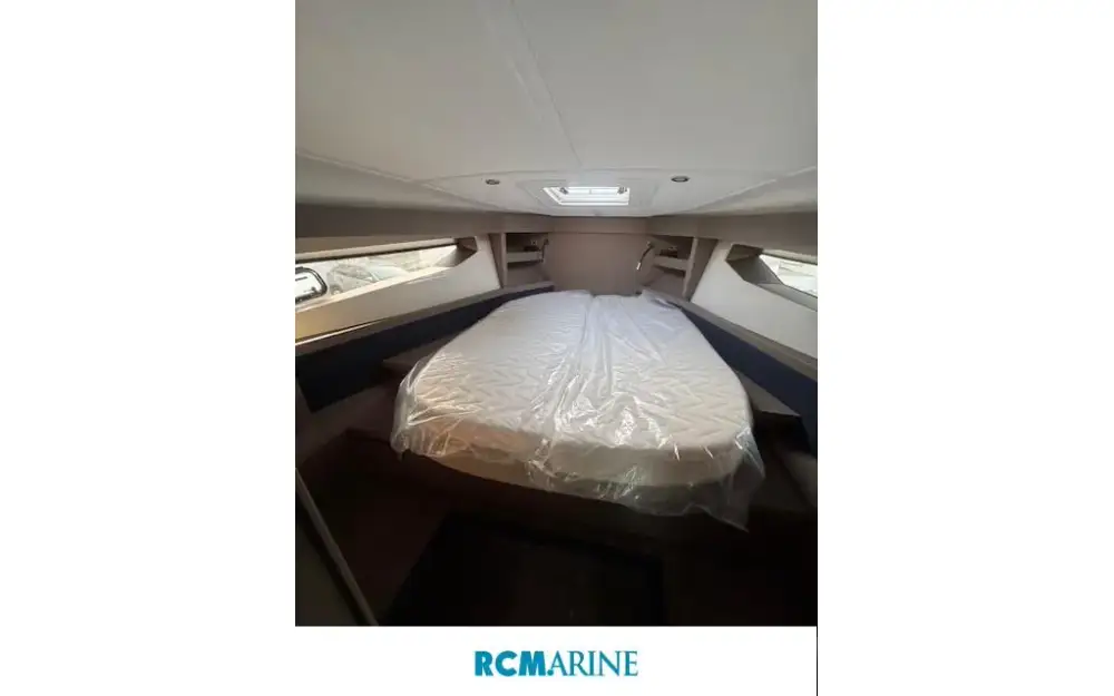 slider 14 Beneteau Gran Turismo 41