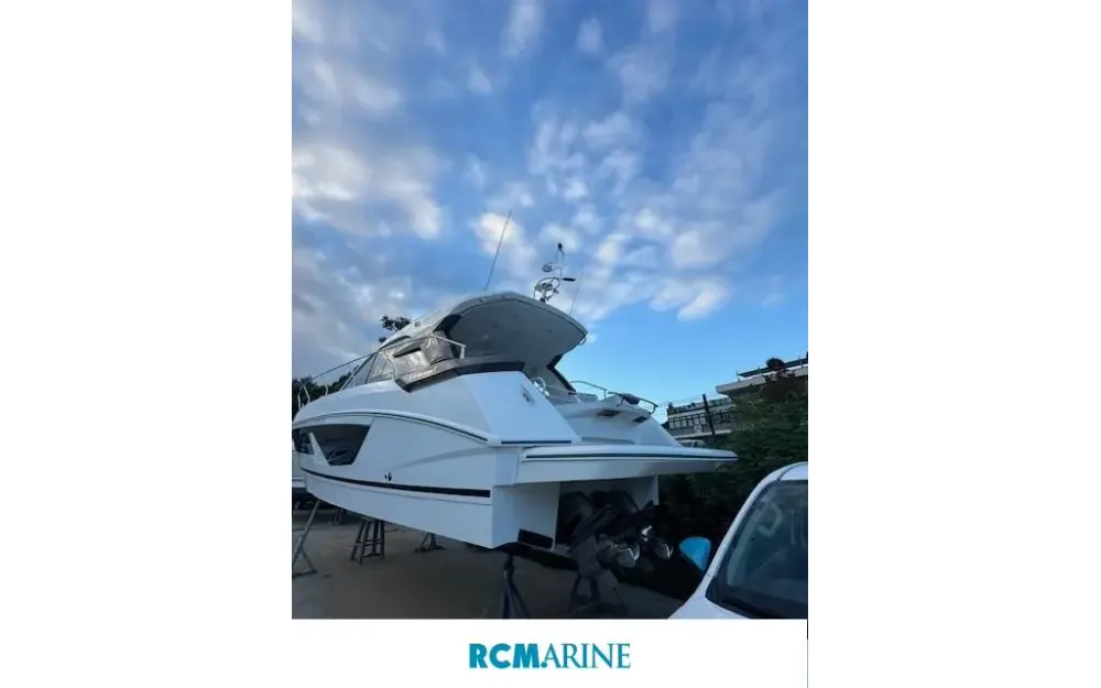 slider 2 Beneteau Gran Turismo 41