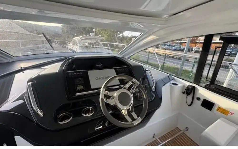 slider 6 Beneteau Gran Turismo 41