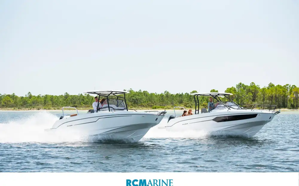 slider 0 Beneteau Flyer 8 SUNdeck V2