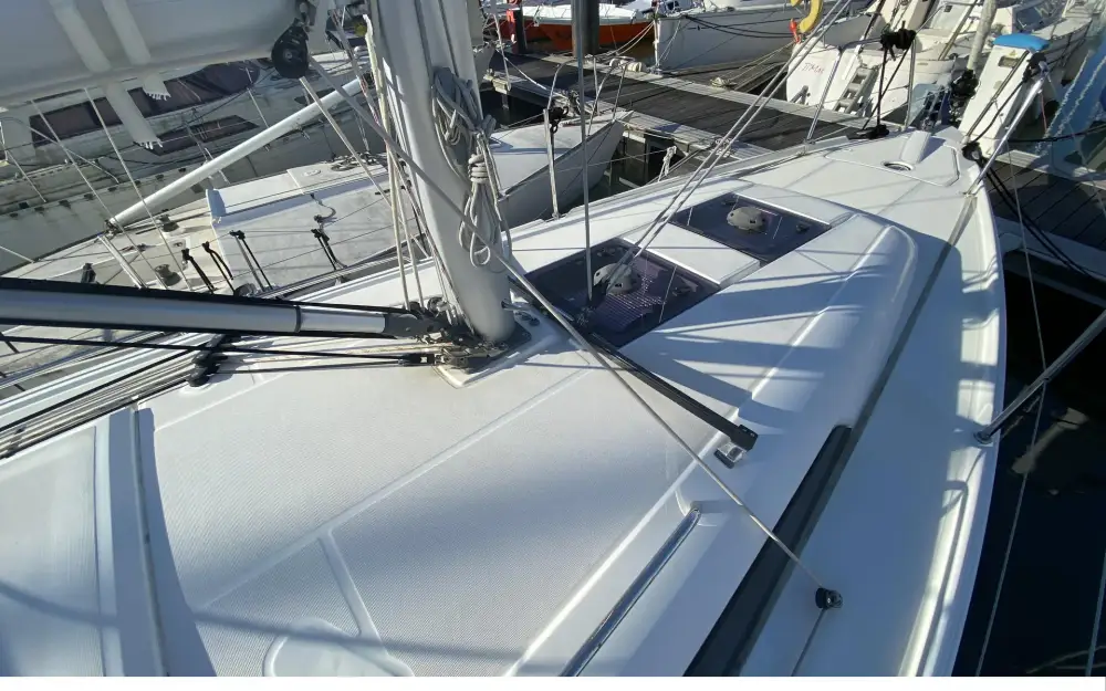 slider 13 Beneteau Oceanis 30.1