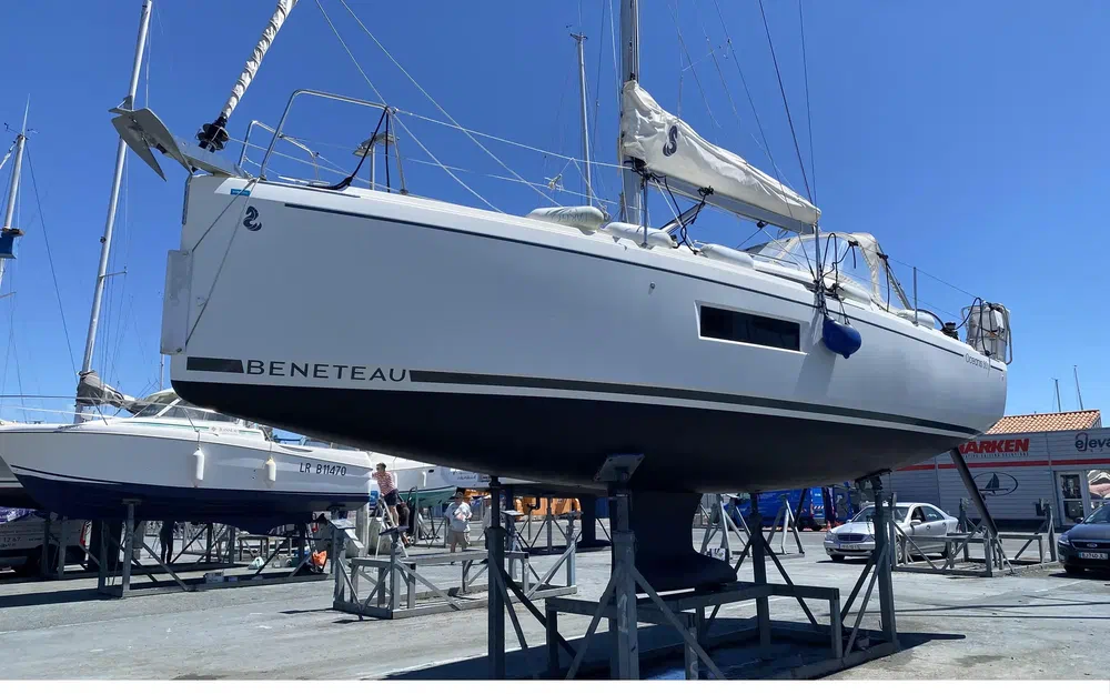 slider 18 Beneteau Oceanis 30.1