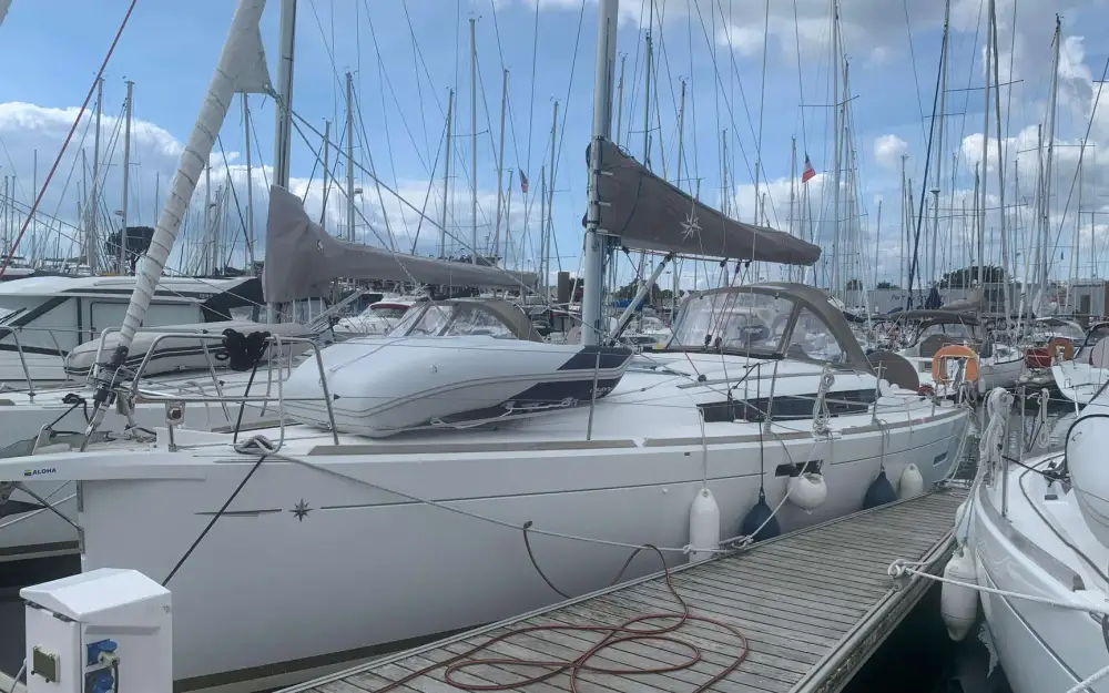 slider 0 Jeanneau Sun Odyssey 389