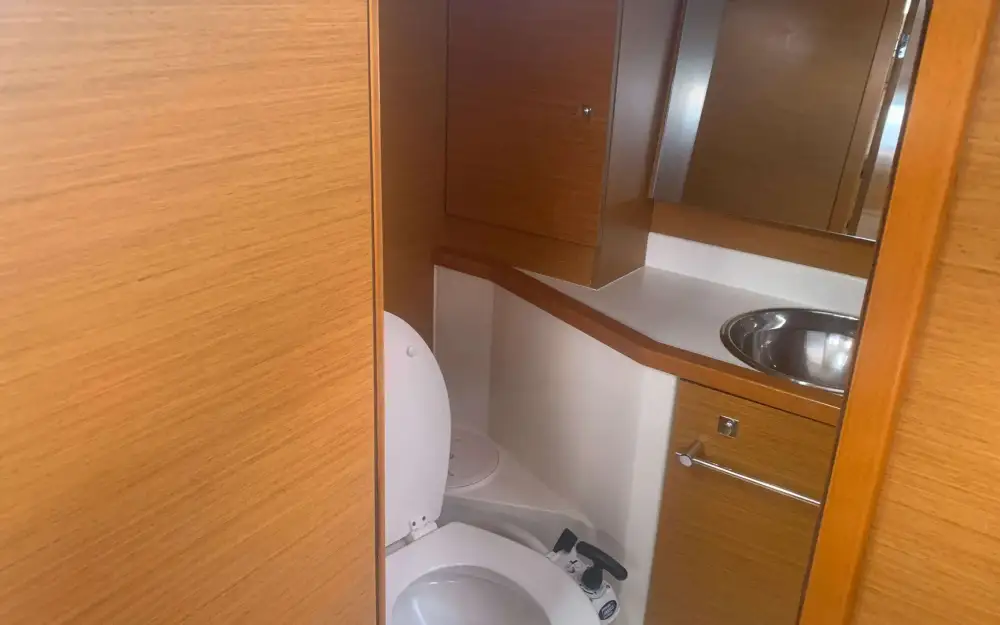 slider 21 Jeanneau Sun Odyssey 389