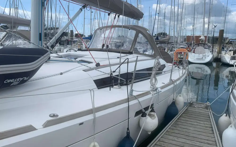 slider 37 Jeanneau Sun Odyssey 389