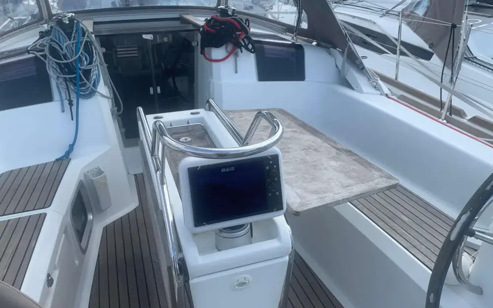 slider 47 Jeanneau Sun Odyssey 389