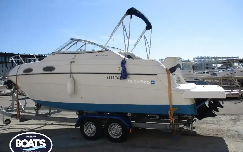 slider 0 Four Winns Vista 238