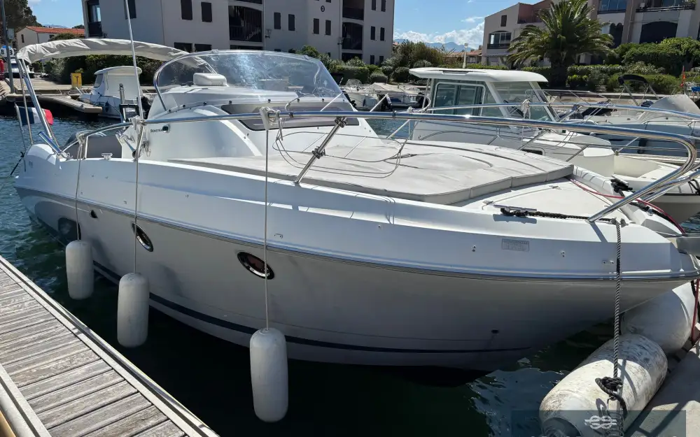slider 0 Beneteau Flyer 850 Sun Deck