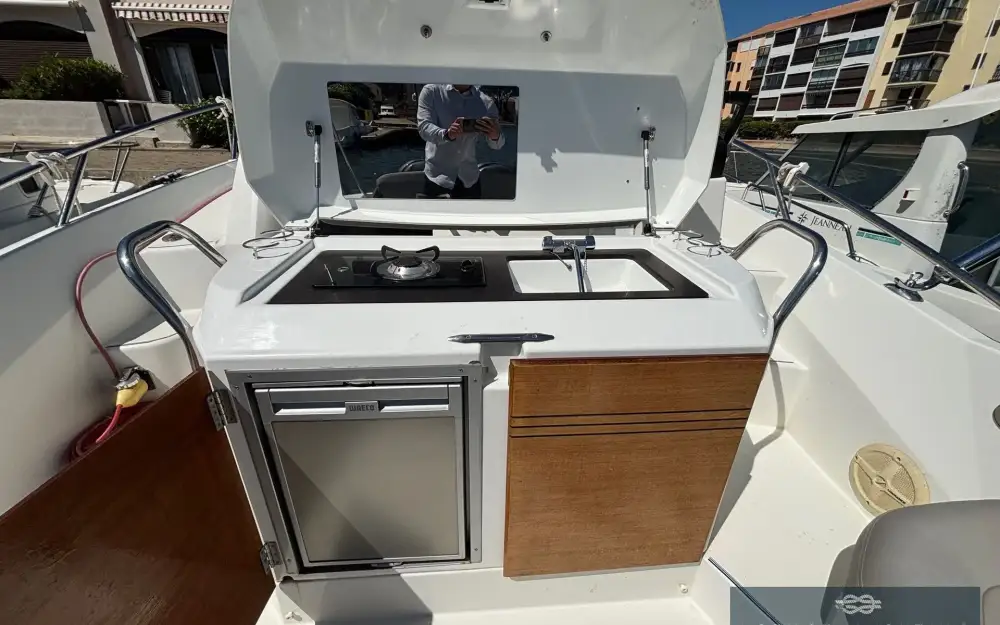 slider 12 Beneteau Flyer 850 Sun Deck