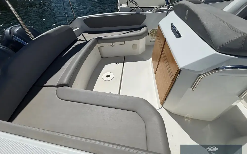 slider 16 Beneteau Flyer 850 Sun Deck