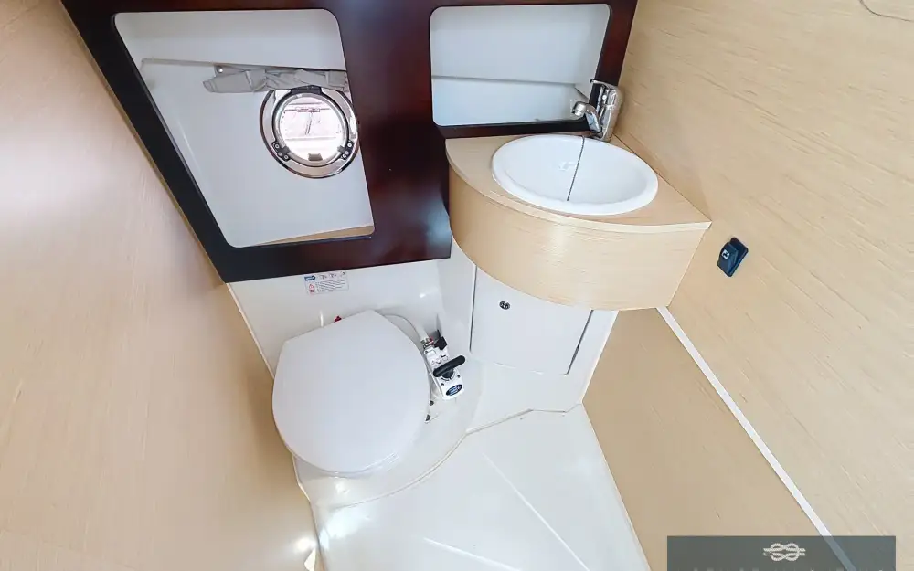slider 25 Beneteau Flyer 850 Sun Deck