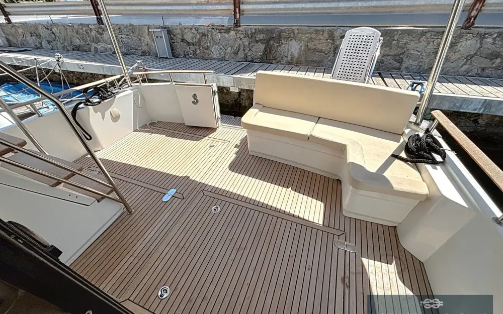 slider 18 Beneteau Swift Trawler 44