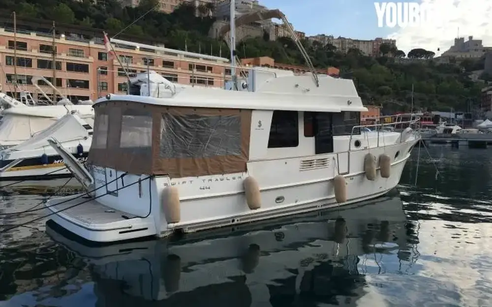 slider 1 Beneteau Swift Trawler 44