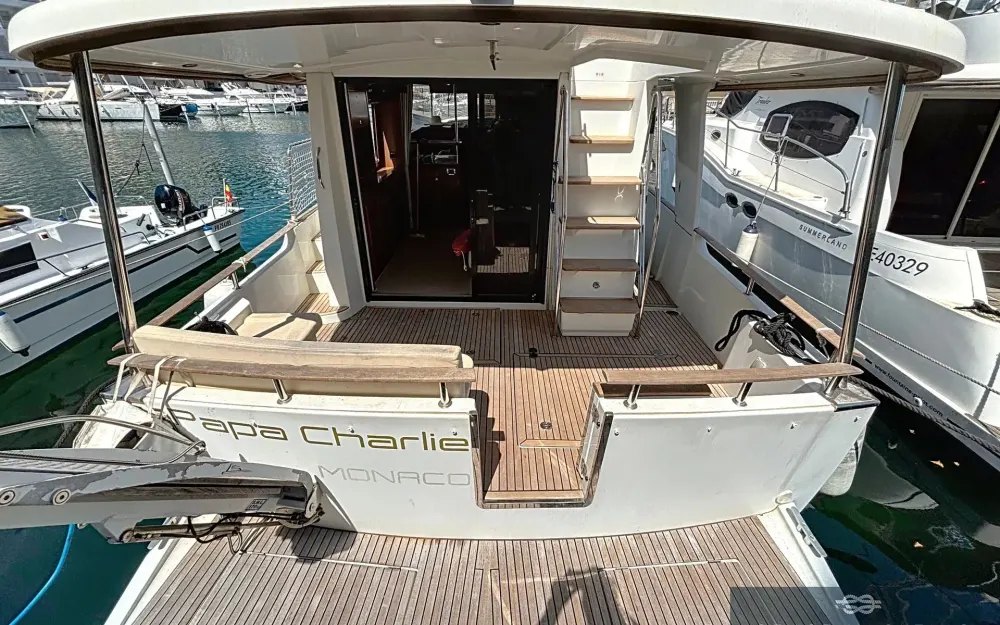 slider 26 Beneteau Swift Trawler 44
