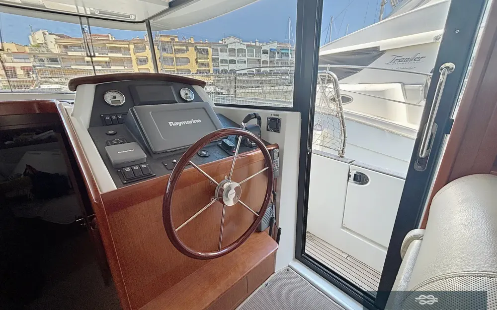 slider 8 Beneteau Swift Trawler 44
