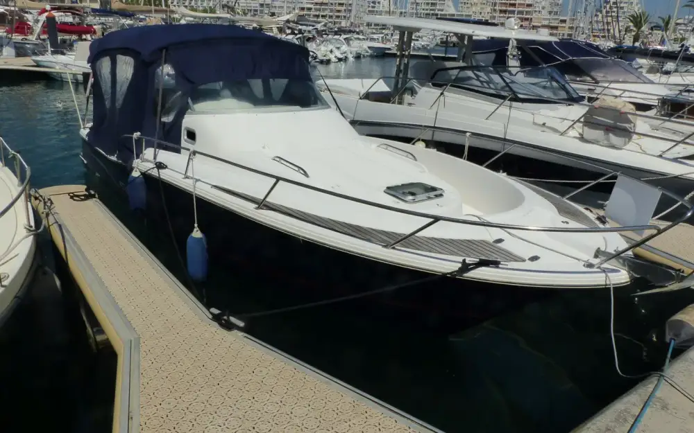 slider 2 Jeanneau Cap Camarat 925