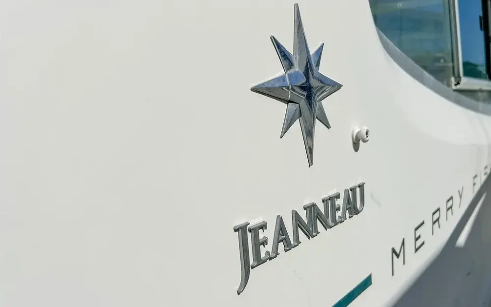 slider 14 Jeanneau Merry Fisher 925