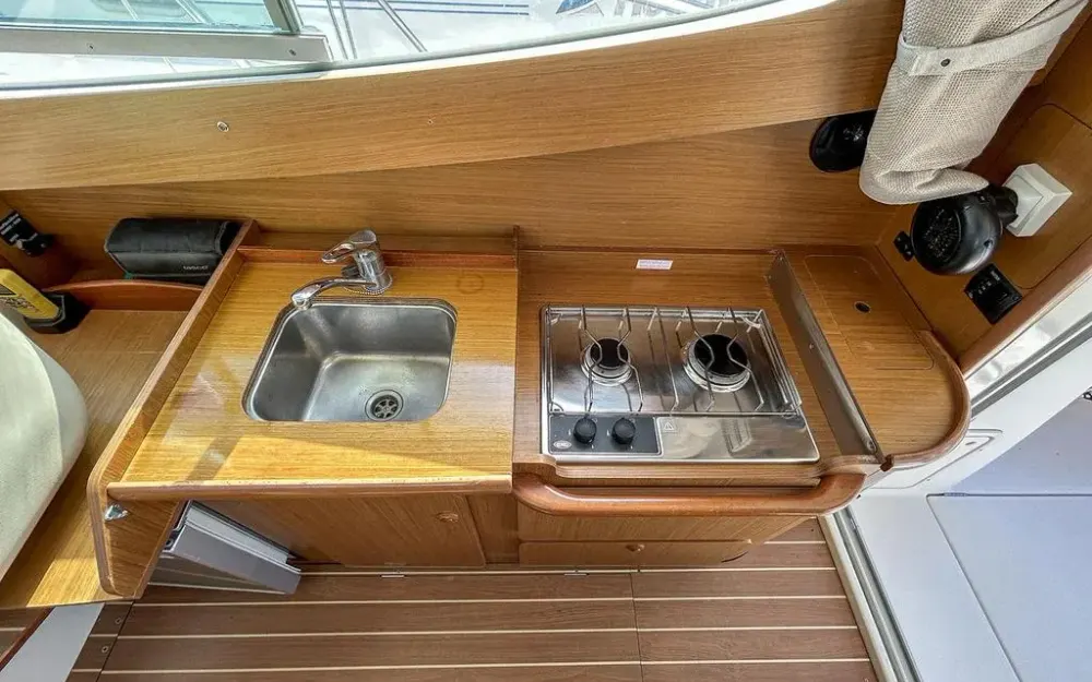 slider 21 Jeanneau Merry Fisher 925