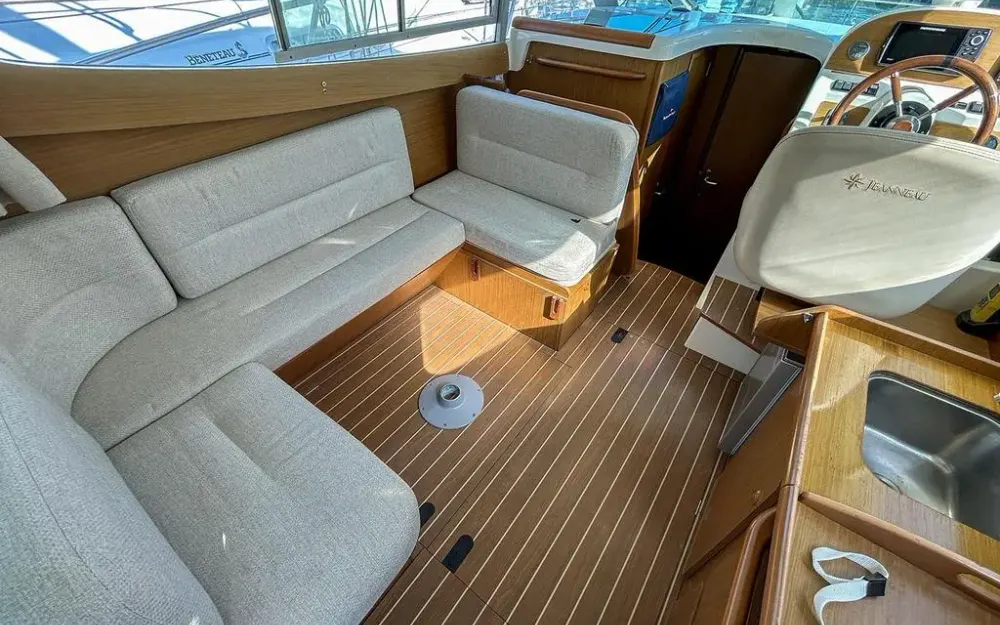 slider 25 Jeanneau Merry Fisher 925