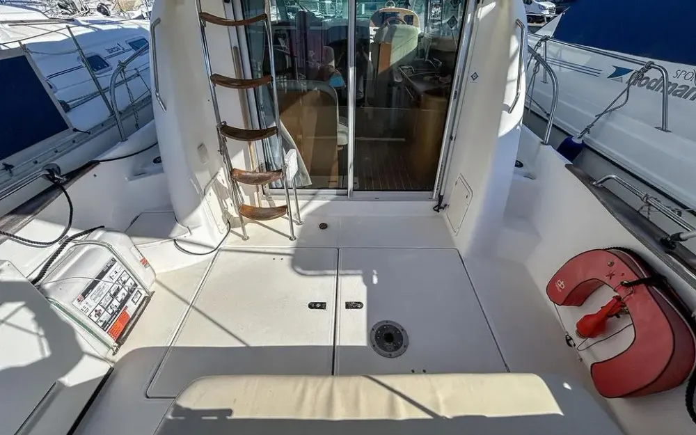 slider 6 Jeanneau Merry Fisher 925