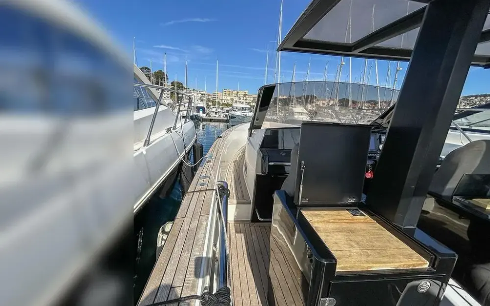 slider 10 Fjord  40 Open