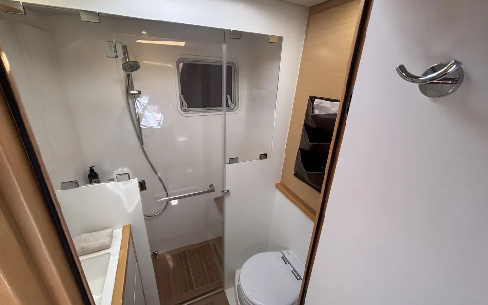 slider 37 Lagoon  620