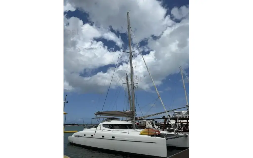 slider 2 Fountaine Pajot Bahia 46