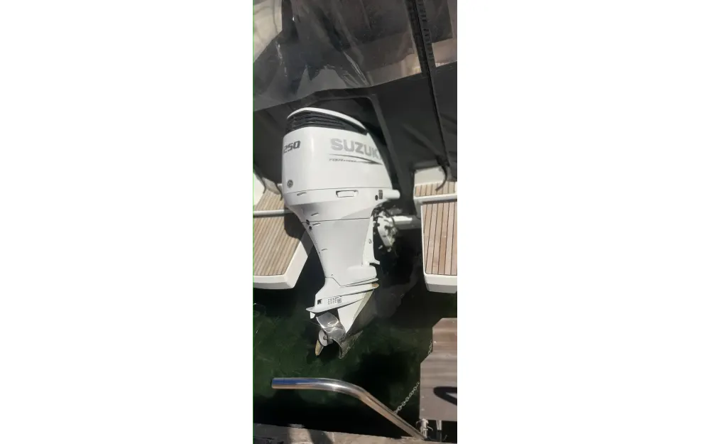 slider 3 Beneteau Antares 8 OB - null