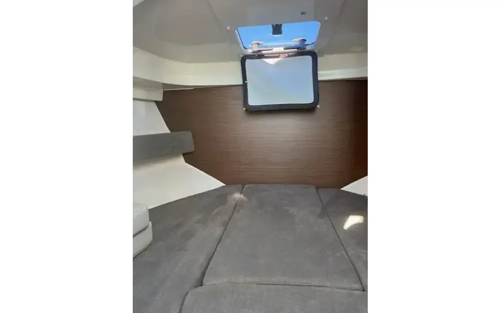 slider 7 Beneteau Antares 8 OB