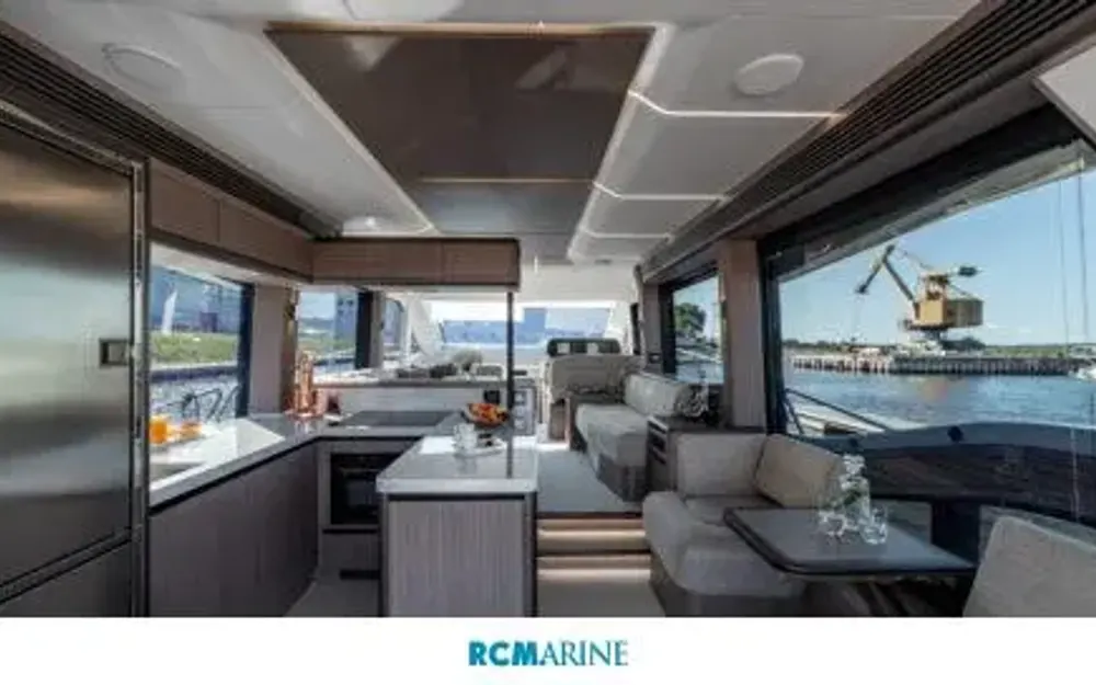 slider 8 Galeon  560 Fly - null