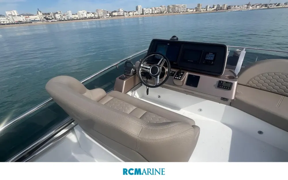 slider 19 Galeon  400 Fly