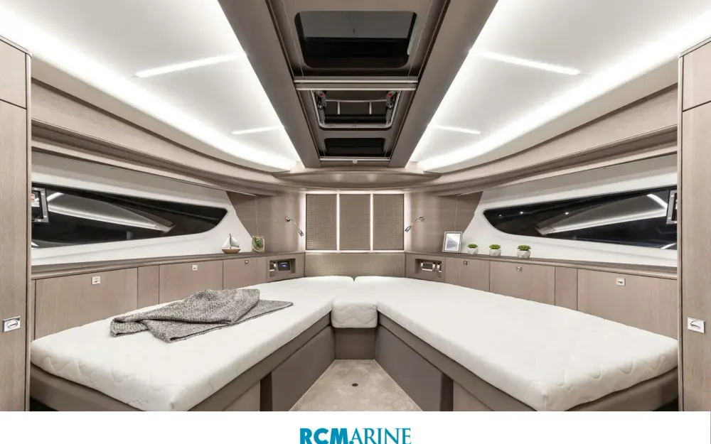 slider 7 Galeon  400 Fly - null