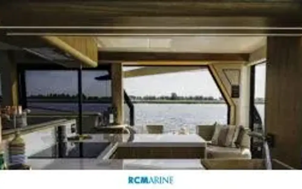 slider 27 Galeon  560 Fly