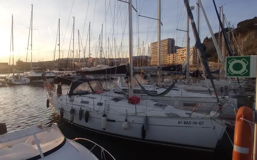 slider 56 Beneteau Oceanis 343 Clipper
