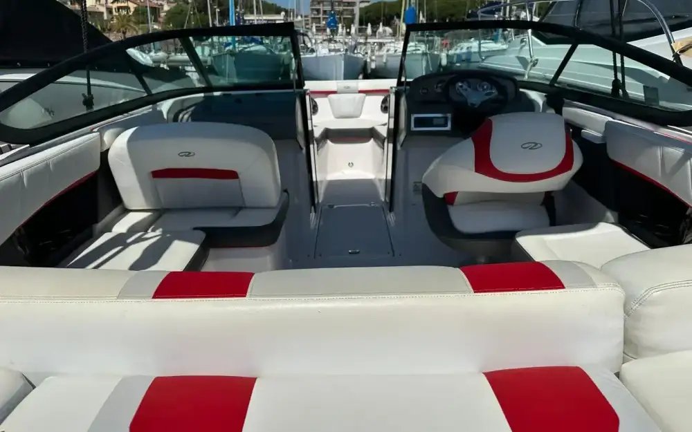 slider 6 Regal  2000 ESX