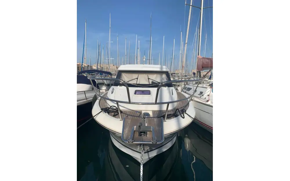 slider 1 Jeanneau NC 9