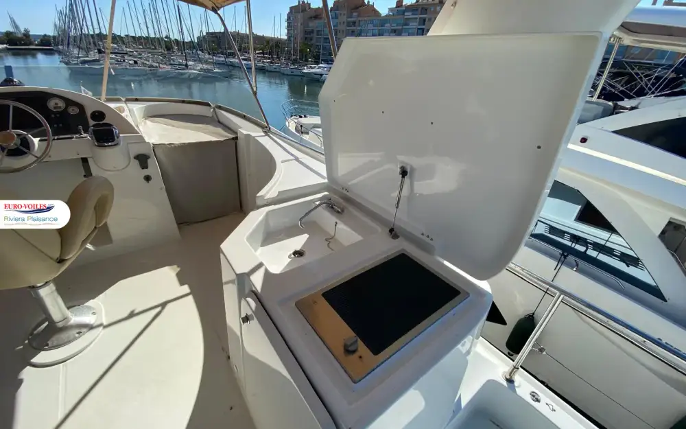 slider 14 Beneteau Swift Trawler 52