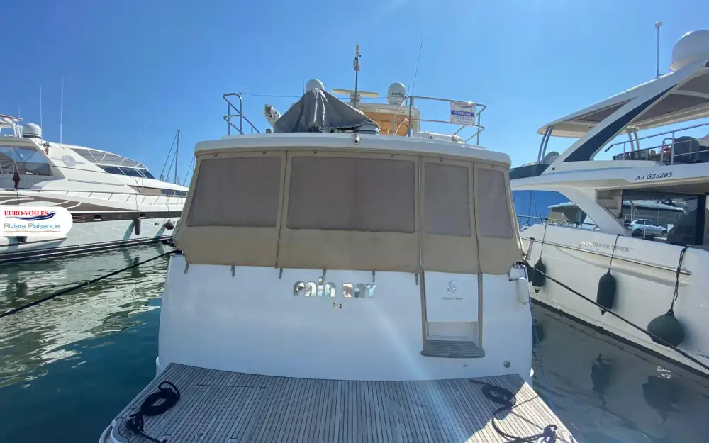 slider 2 Beneteau Swift Trawler 52