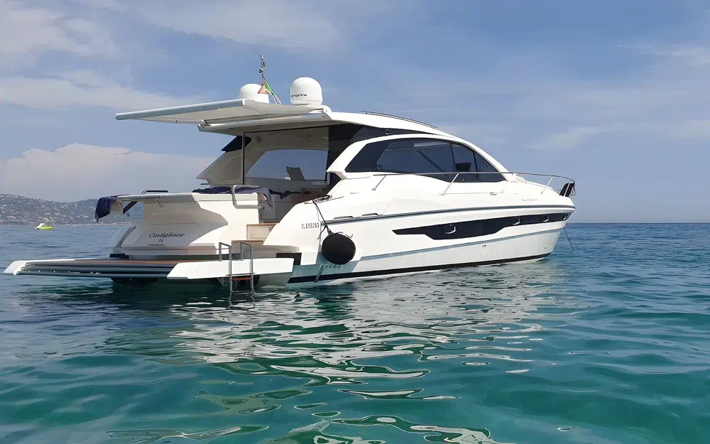 slider 2 Rio Yachts Sport Coupe 44