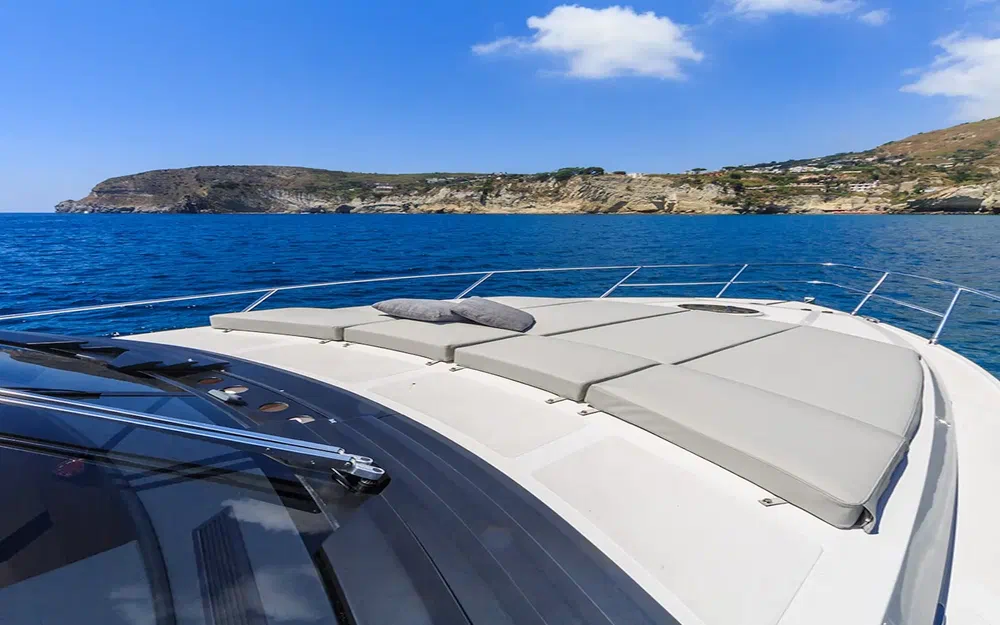 slider 5 Rio Yachts Sport Coupe 44