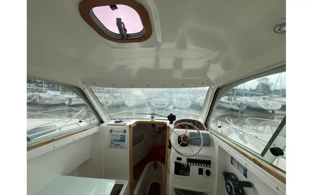 slider 4 Mery Nautic Arguin 650