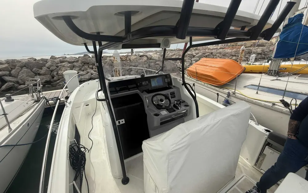 slider 15 Jeanneau Cap Camarat 9.0 CC - null
