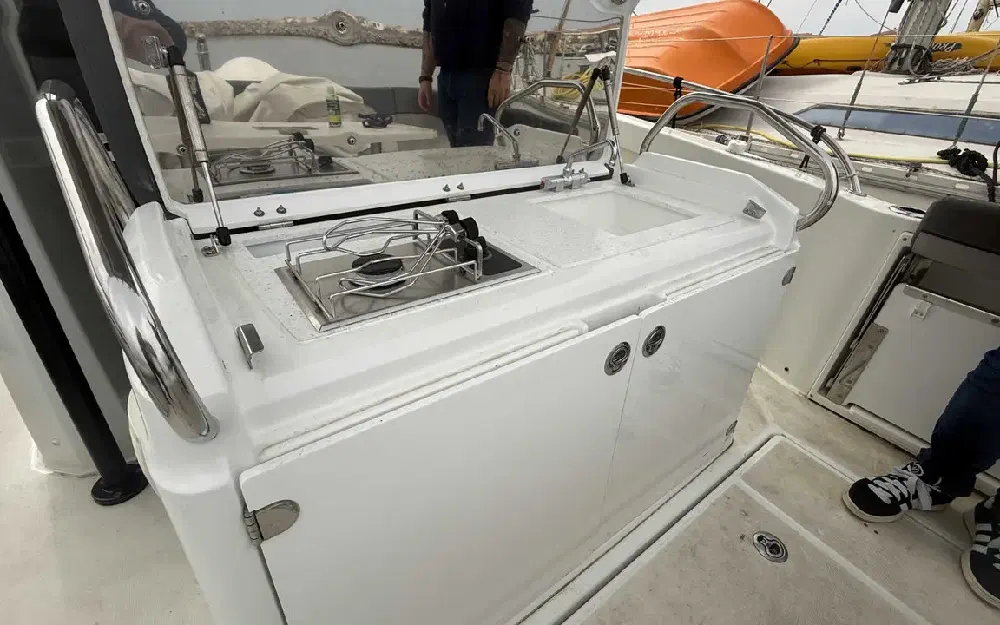 slider 33 Jeanneau Cap Camarat 9.0 CC